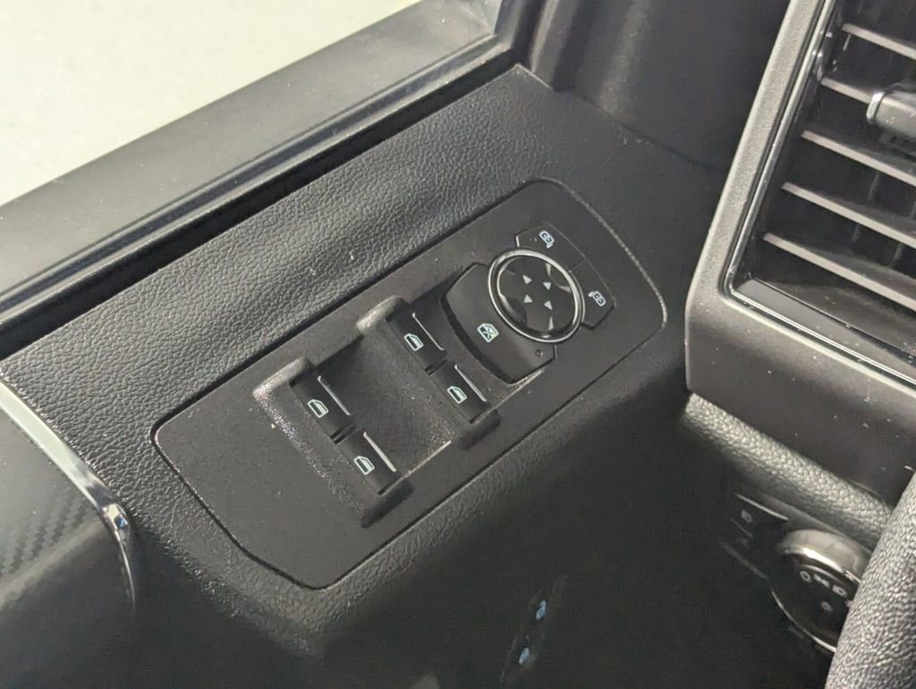 Used 2020 Ford F150 XLT w/ Equipment Group 302A Luxury image 19