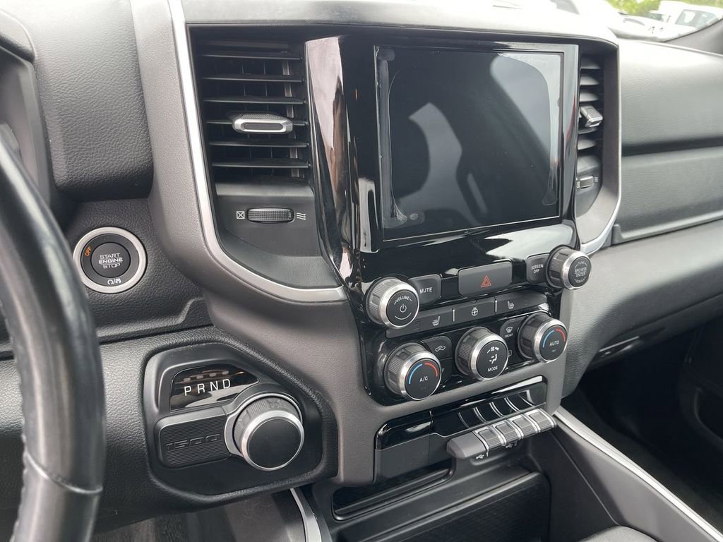 Used 2022 RAM 1500 Big Horn w/ Night Edition RWD image 7