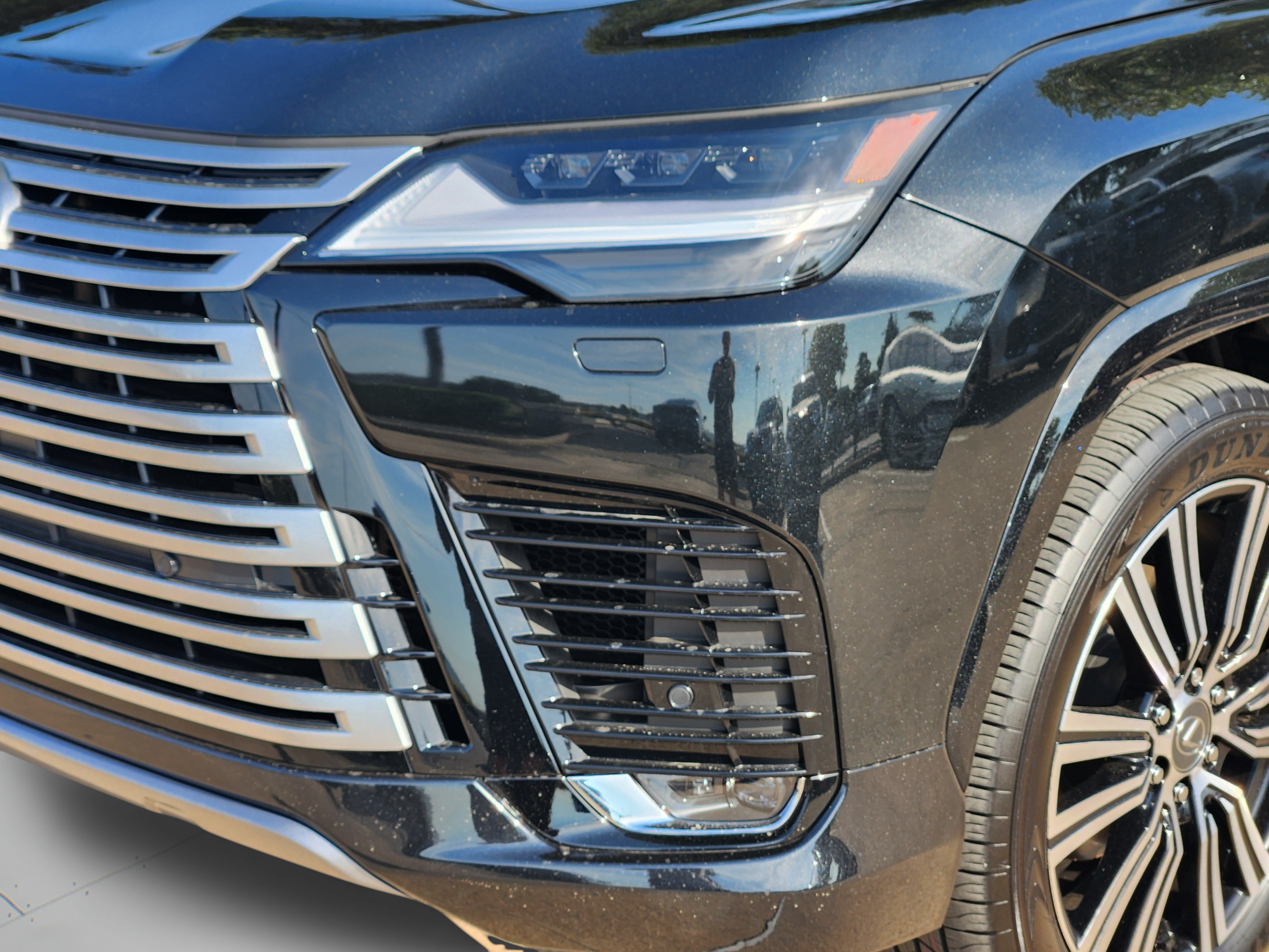 New 2026 Lexus LX 600 4WD w/ Luxury Package image 6