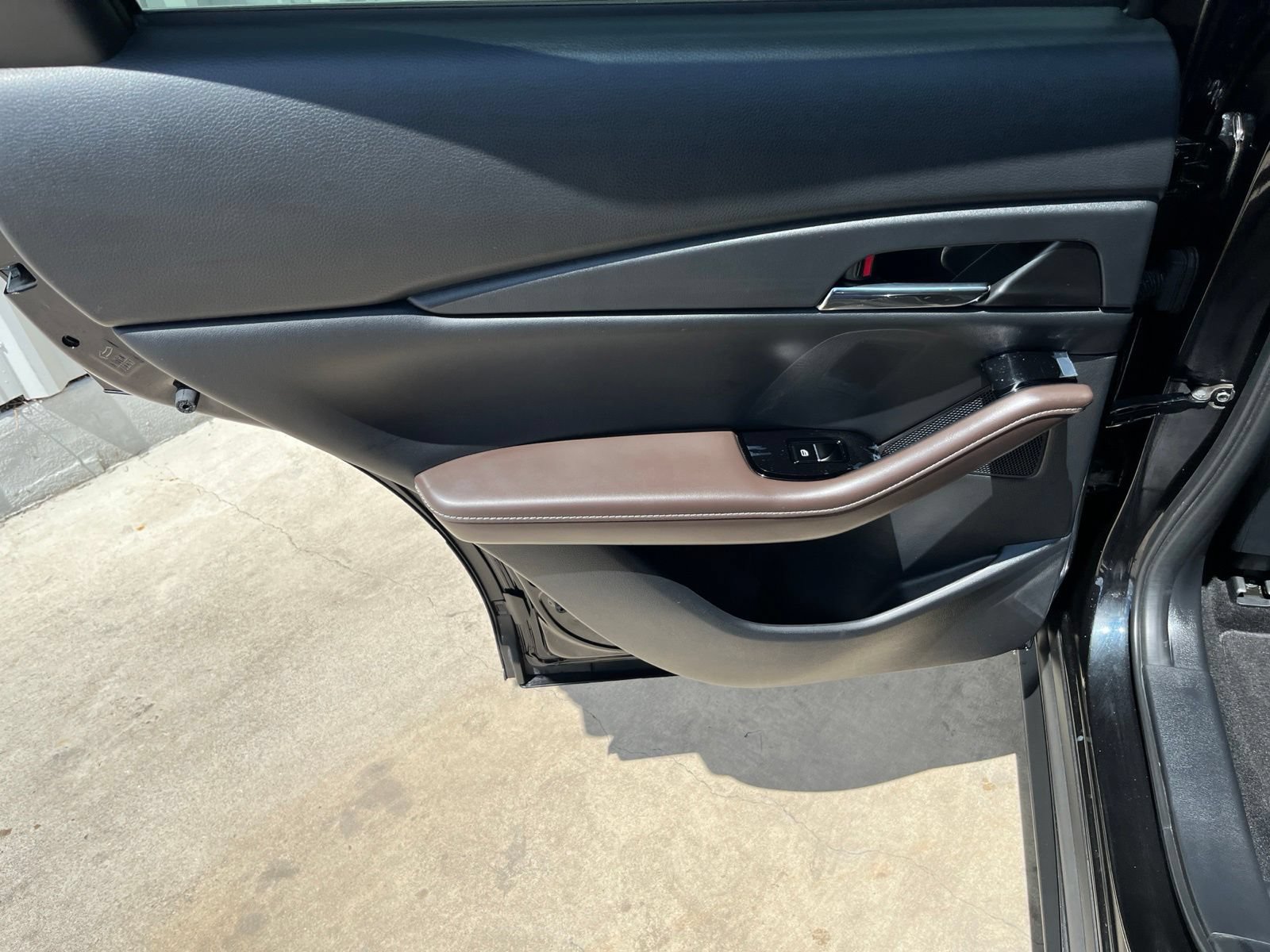 Certified 2025 MAZDA CX-30 AWD 2.5 S w/ Premium Package image 13