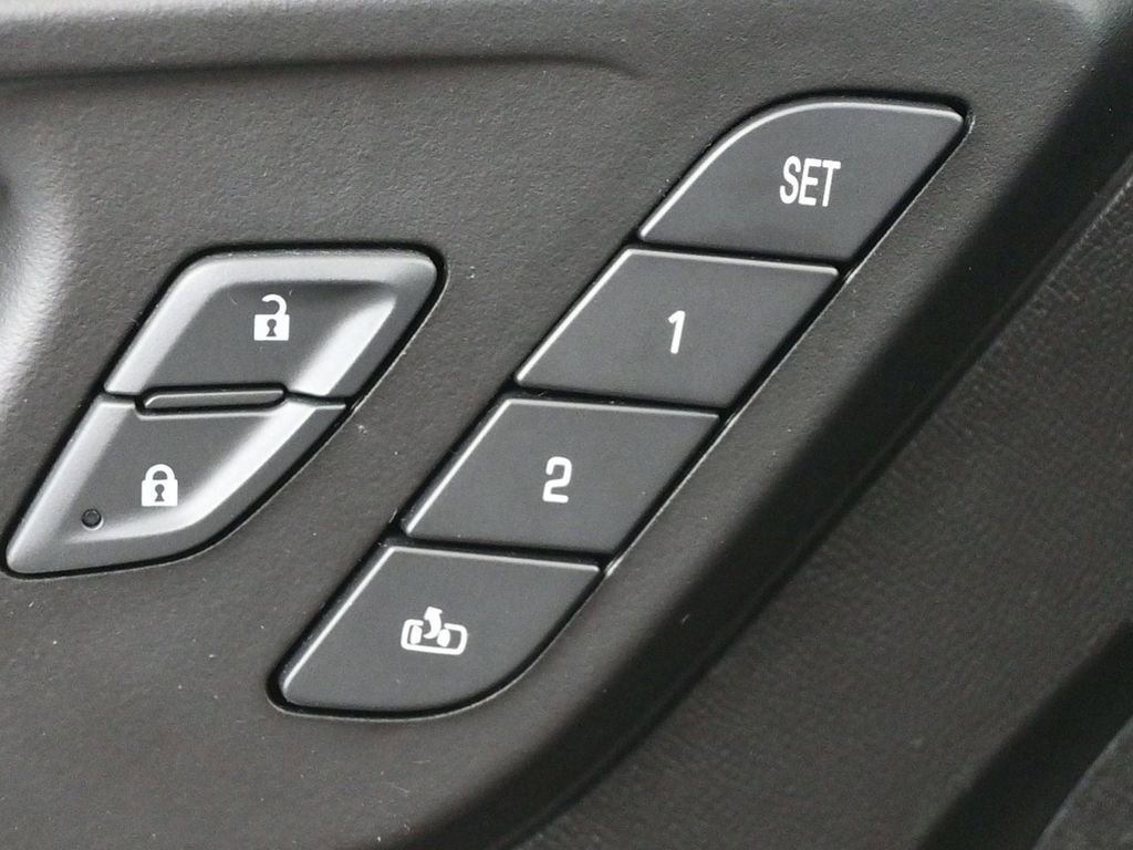 Used 2024 Chevrolet Malibu LT image 27