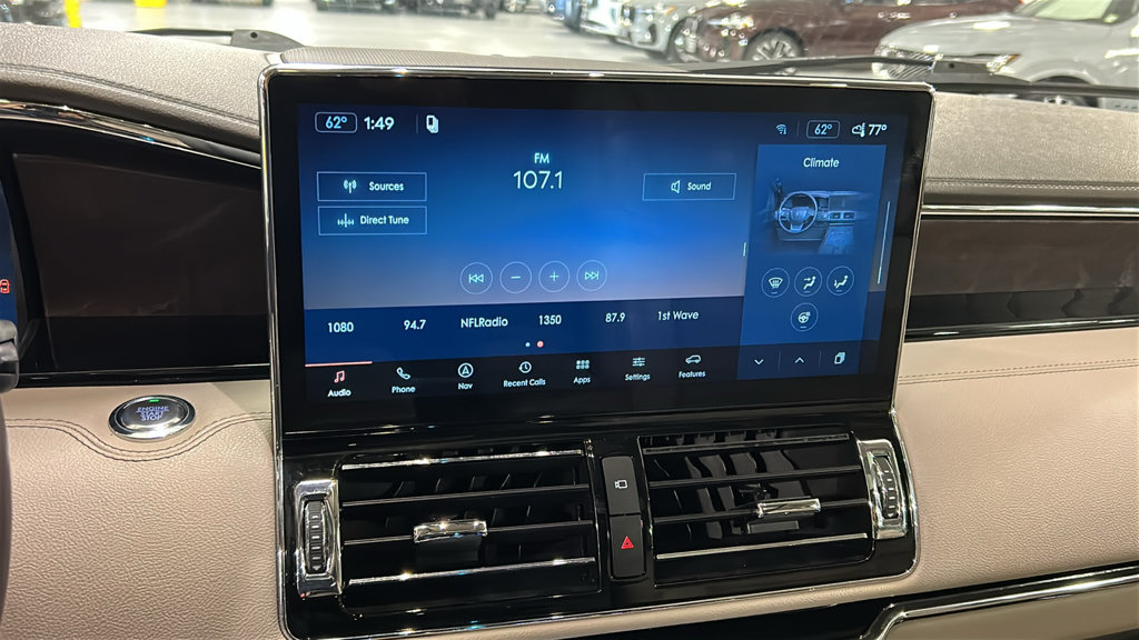 Used 2023 Lincoln Navigator L Reserve AWD/4WD image 15