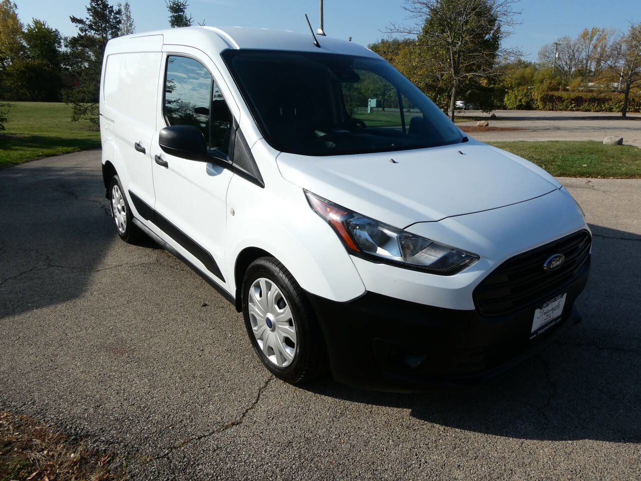 Used 2023 Ford Transit Connect XL image 3