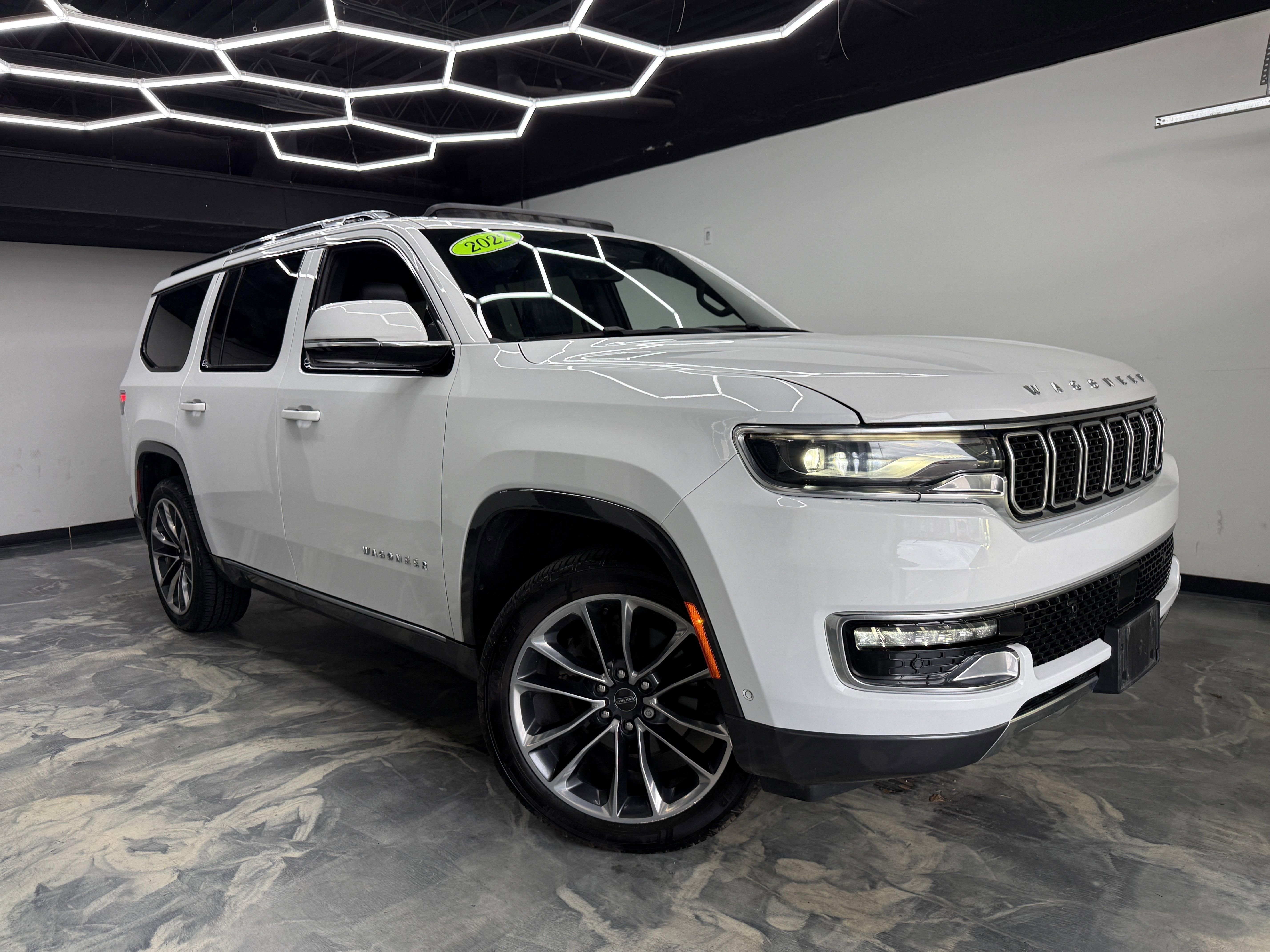 Used 2022 Jeep Wagoneer Series III w/ Premium Group I image 6