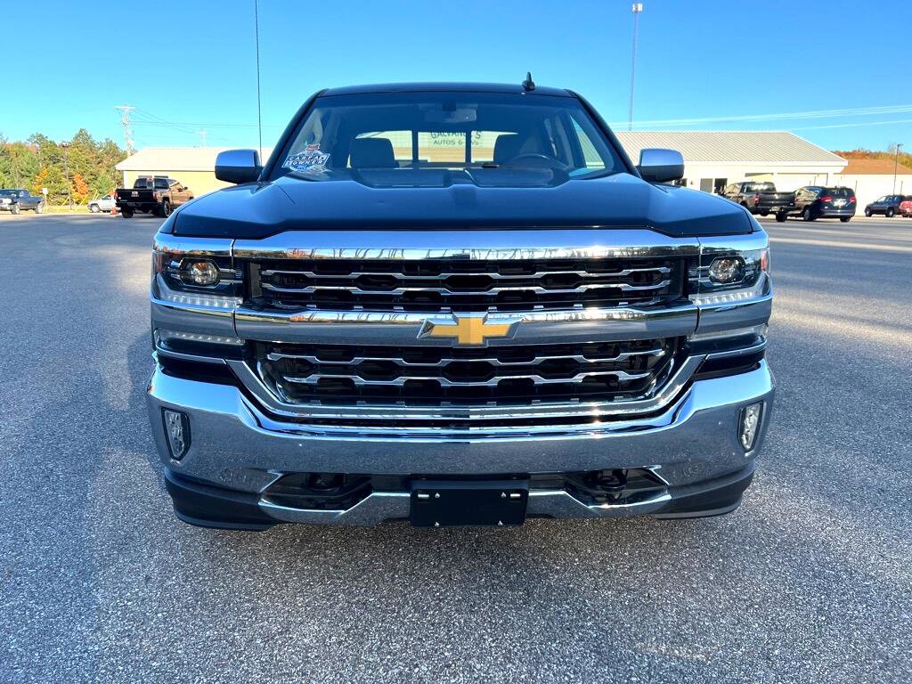 Used 2017 Chevrolet Silverado 1500 LTZ w/ Sport Package image 2