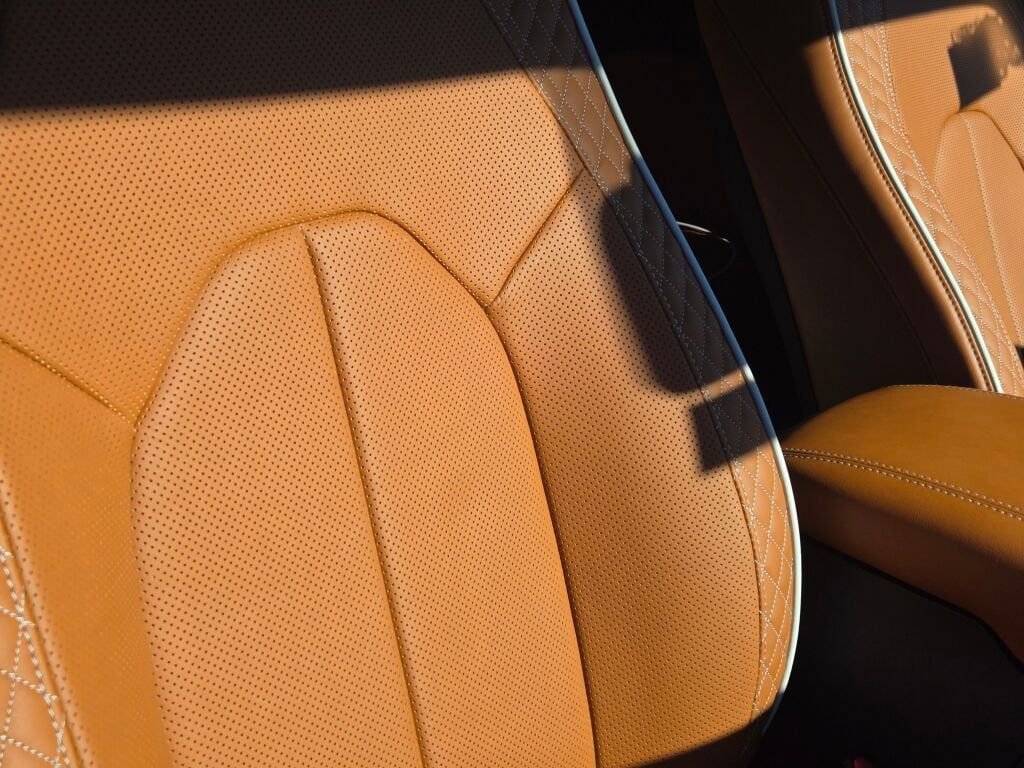 New 2026 Chrysler Pacifica Pinnacle image 8