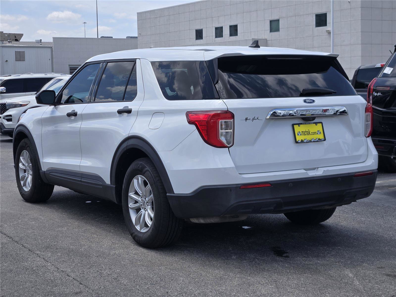 Used 2021 Ford Explorer 2WD image 8