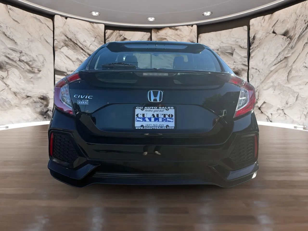 Used 2018 Honda Civic EX image 4