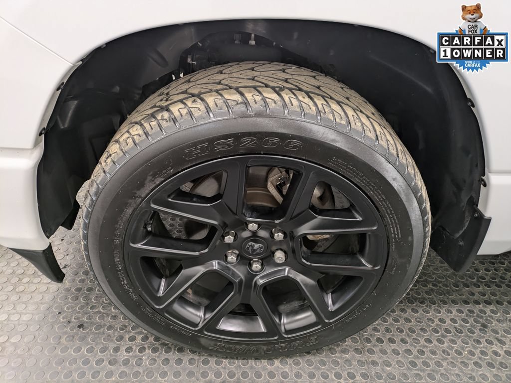 Used 2023 RAM 1500 Laramie AWD/4WD image 7