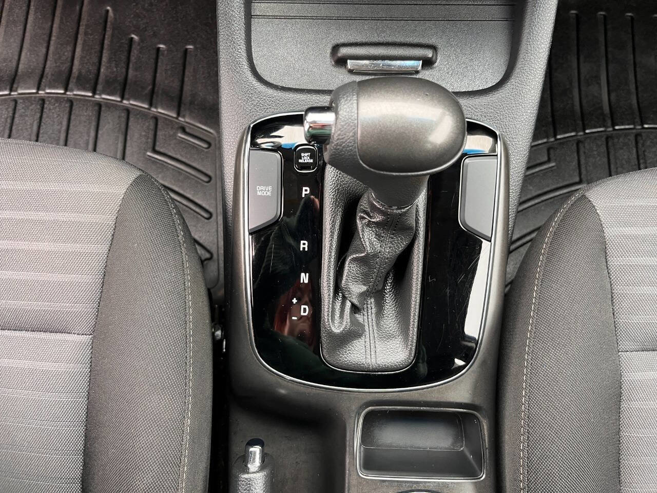 Used 2018 Kia Forte S FWD image 28