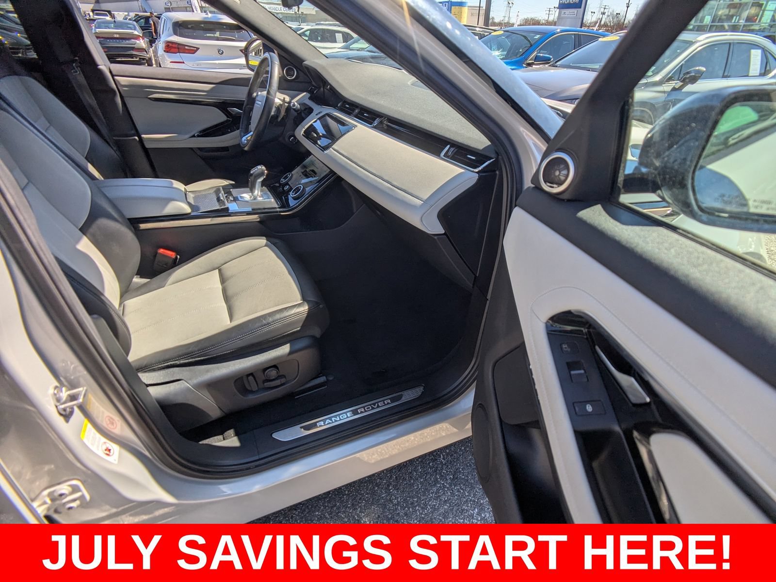 Used 2020 Land Rover Range Rover Evoque First Edition AWD/4WD image 14