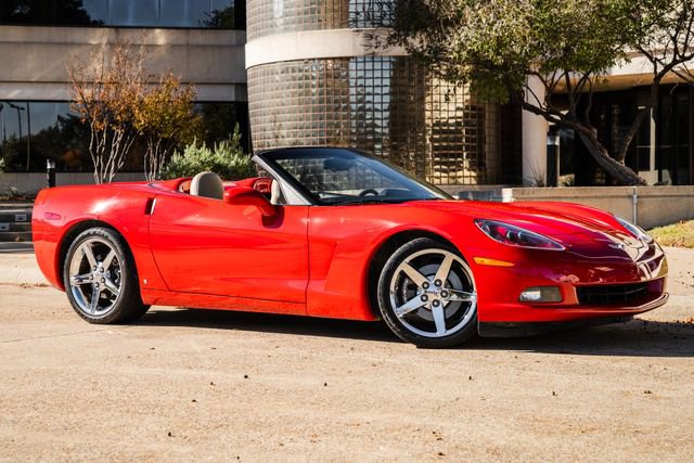 Used 2006 Chevrolet Corvette Convertible w/ Preferred Equipment Group image 31