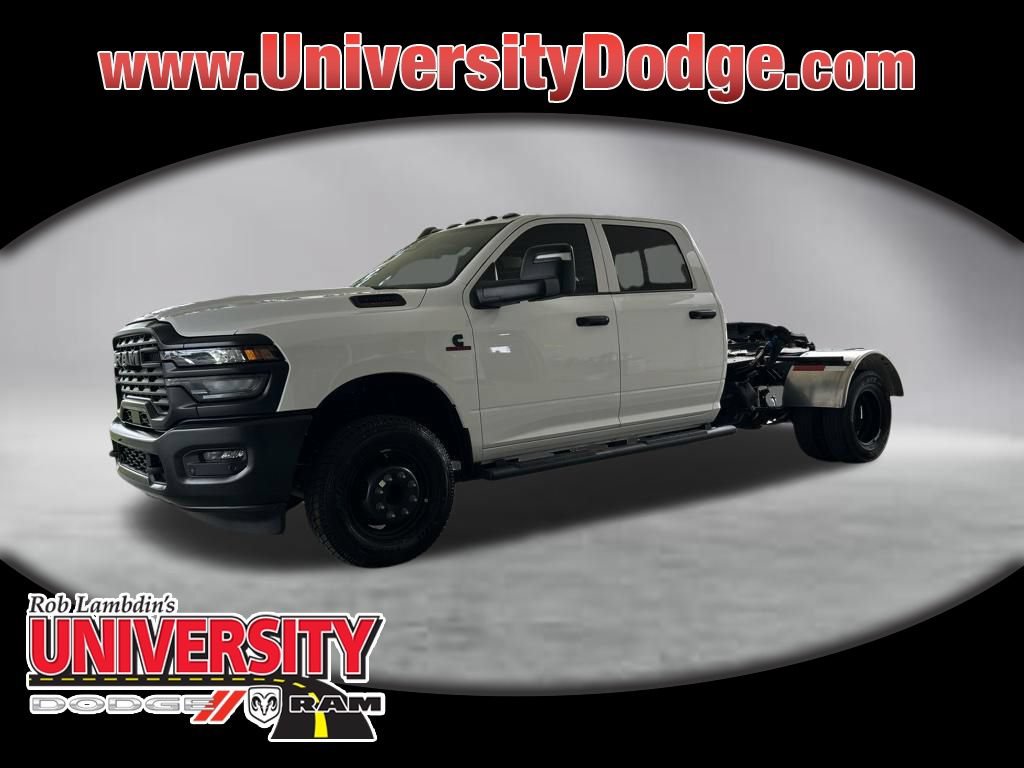Used 2025 RAM 3500 Tradesman AWD/4WD image 1