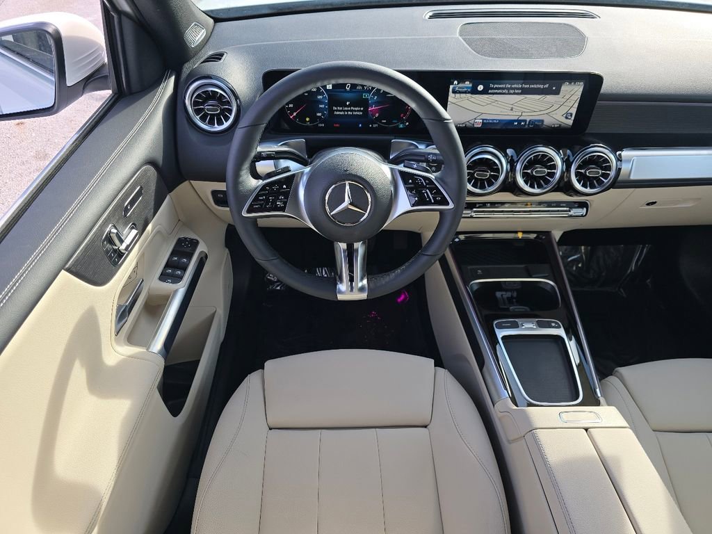 New 2026 Mercedes-Benz GLB 250 4MATIC image 24