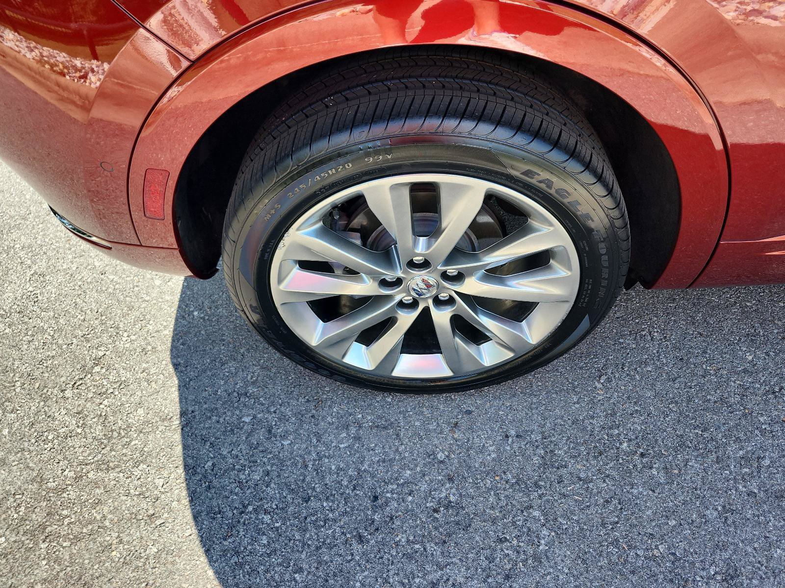 Certified 2023 Buick Envision Avenir AWD/4WD image 6