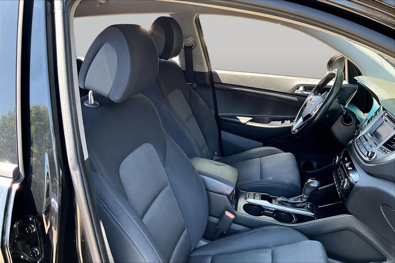 Used 2016 Hyundai Tucson Sport FWD image 9