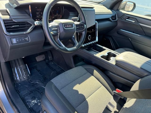 Certified 2025 GMC Acadia Elevation AWD/4WD image 14