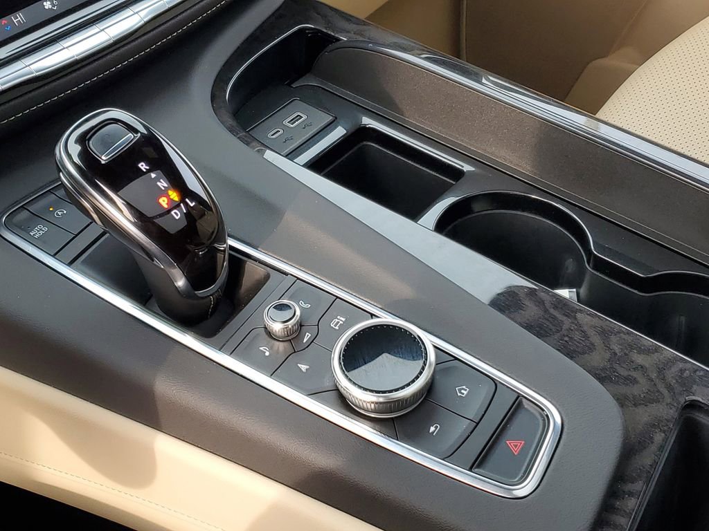 Certified 2024 Cadillac Escalade Premium Luxury w/ LPO, Floor Liner Package image 18