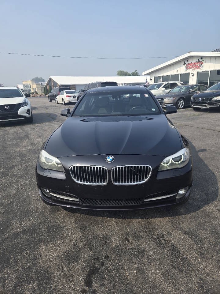 Used 2012 BMW 535i xDrive Sedan AWD/4WD image 3