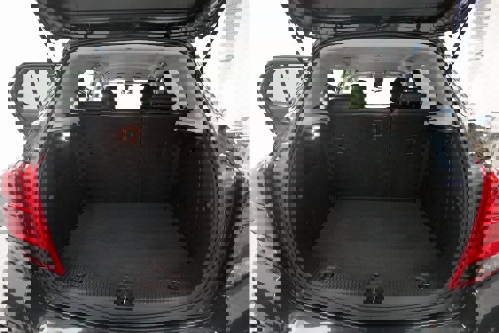 Used 2017 Chevrolet Trax LT w/ Driver Confidence Package image 10