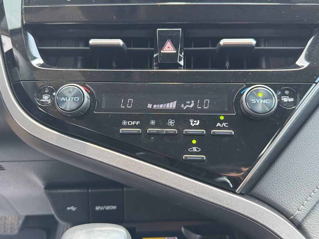 Used 2023 Toyota Camry XLE w/ Navigation Package FWD image 22