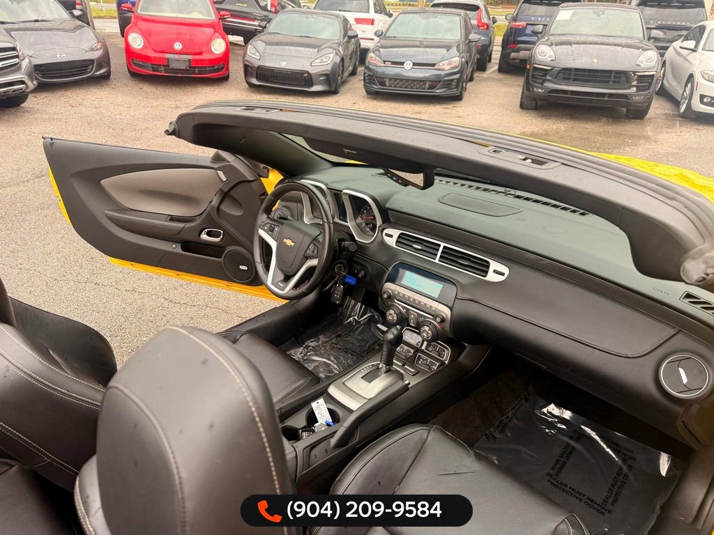 Used 2012 Chevrolet Camaro SS image 28