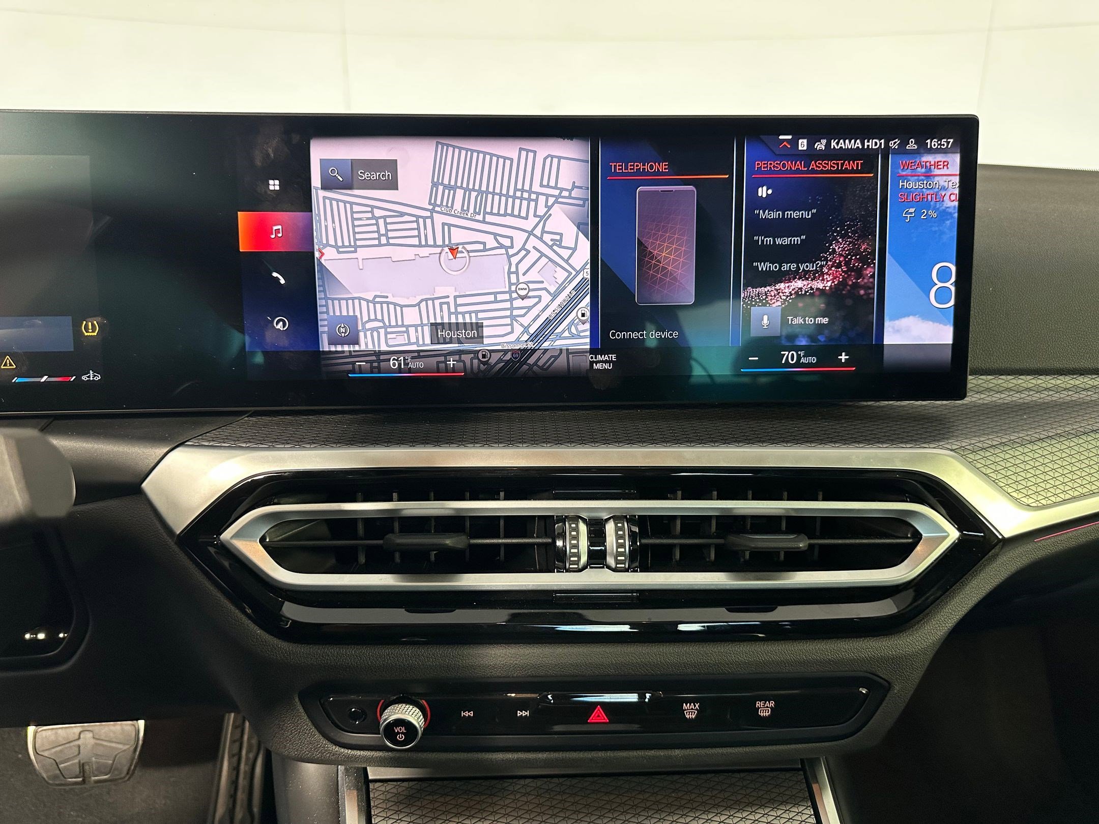 Certified 2023 BMW 330i Sedan w/ M Sport Package image 22