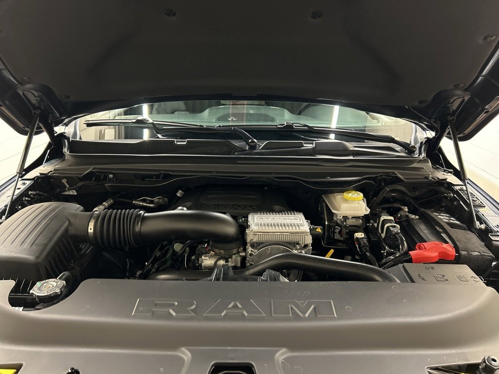 New 2026 RAM 1500 4x4 Crew Cab image 12