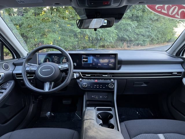 Used 2025 Hyundai Sonata SEL FWD image 30