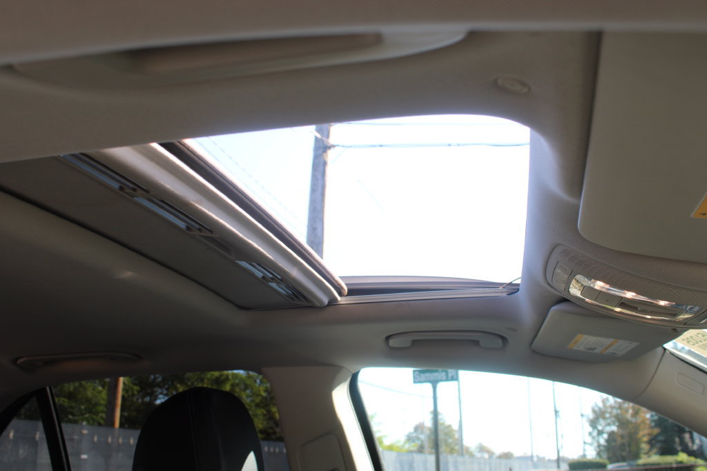 Used 2020 Mercedes-Benz GLE 350 4MATIC image 23