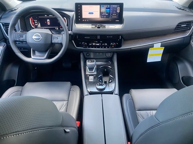 New 2025 Nissan Rogue Platinum w/ Platinum Premium Package AWD/4WD image 35