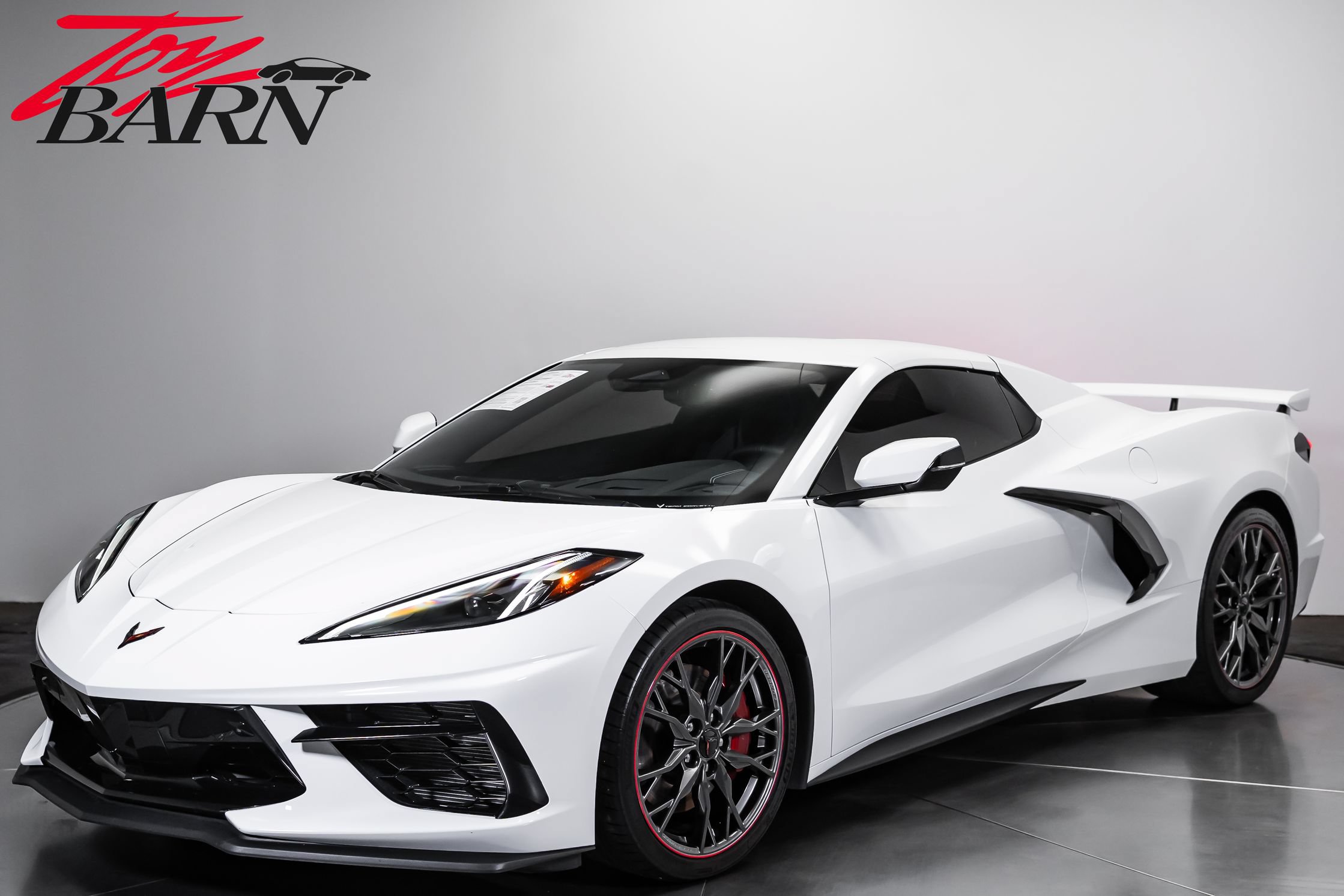 Used 2025 Chevrolet Corvette Stingray Preferred Conv w/ Z51 Performance Package RWD image 9