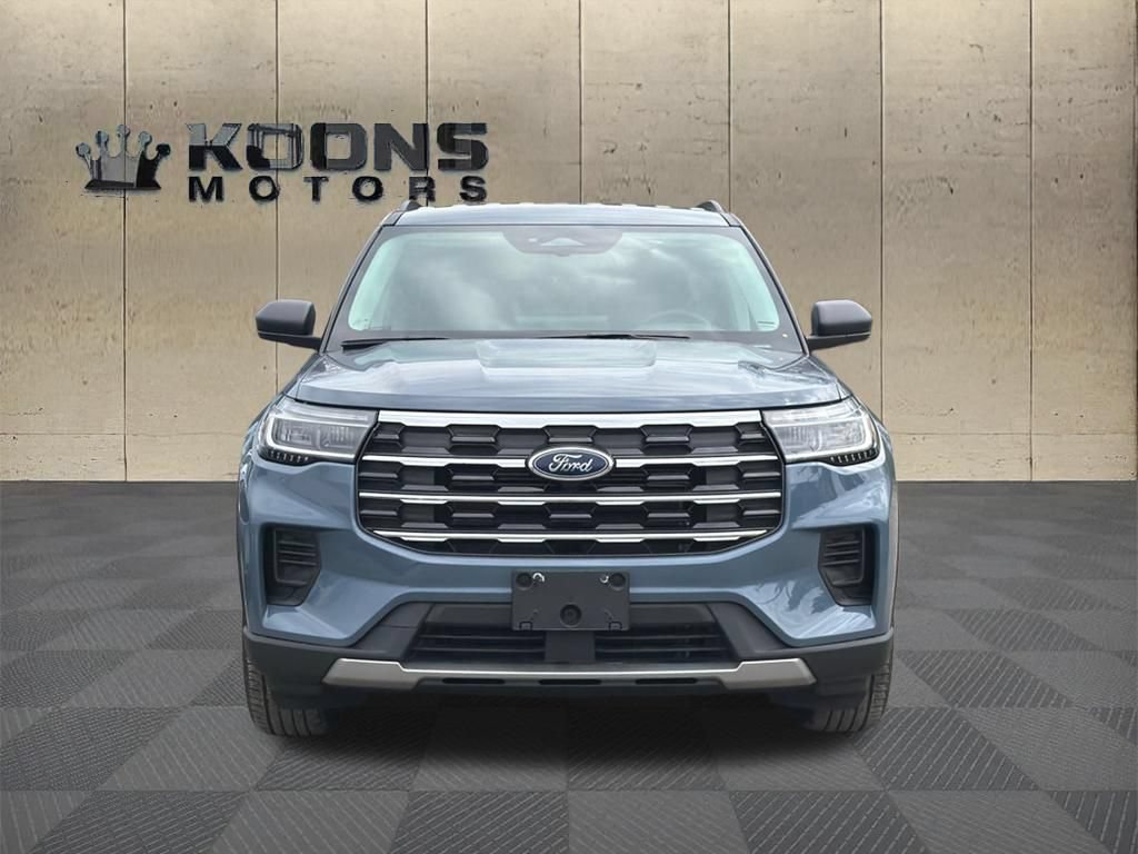 New 2026 Ford Explorer Active AWD/4WD image 3