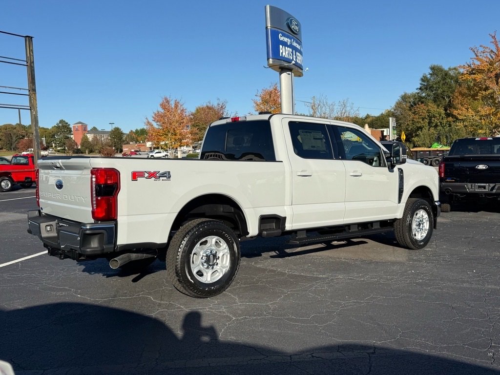 New 2026 Ford F250 XLT w/ XLT Premium Package image 4