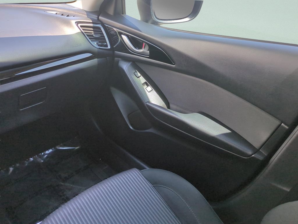 Used 2014 MAZDA MAZDA3 i Touring image 15