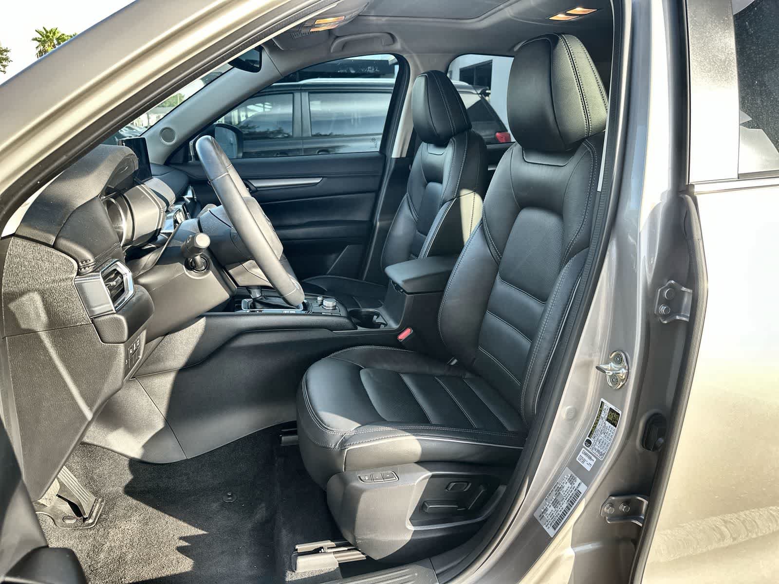 Used 2025 MAZDA CX-5 AWD 2.5 S w/ Preferred Package image 3