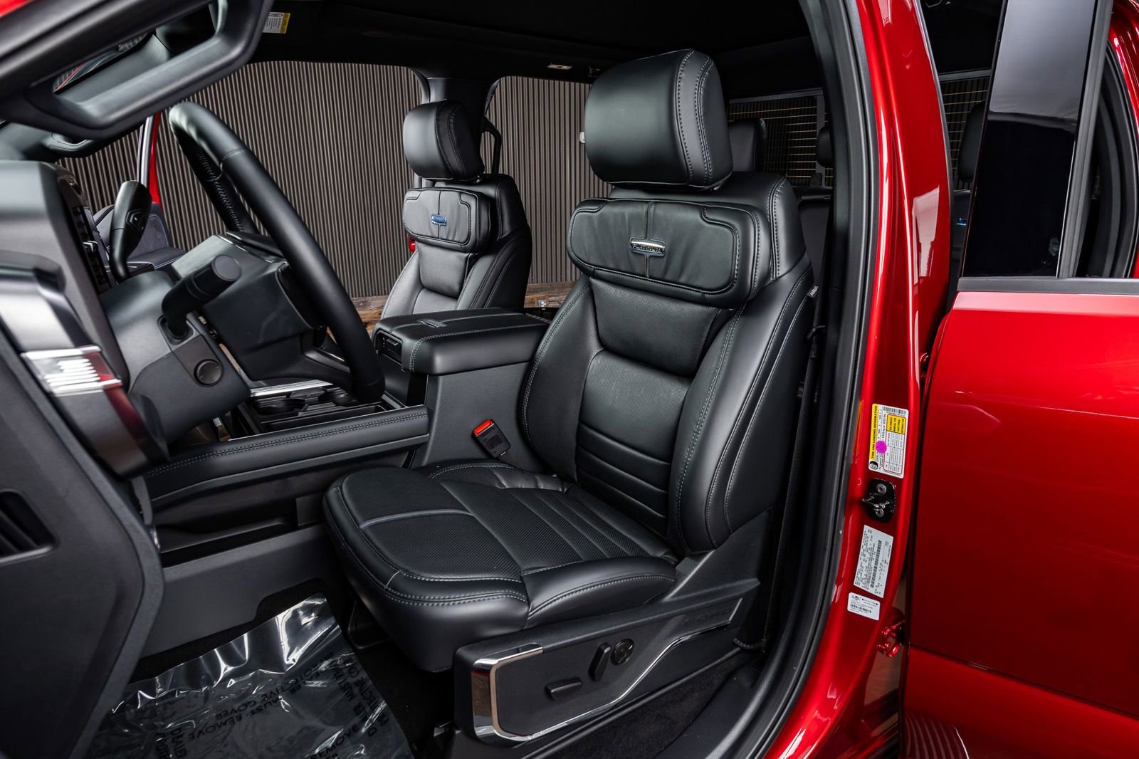 Used 2026 Ford F250 Platinum image 30