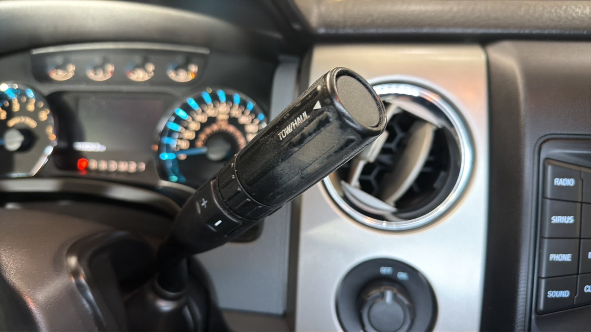 Used 2013 Ford F150 XLT w/ Mid Equipment Group RWD image 23