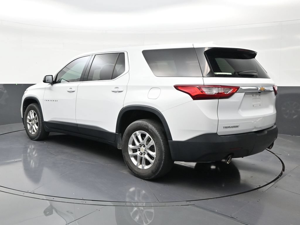 Used 2019 Chevrolet Traverse LS FWD image 3