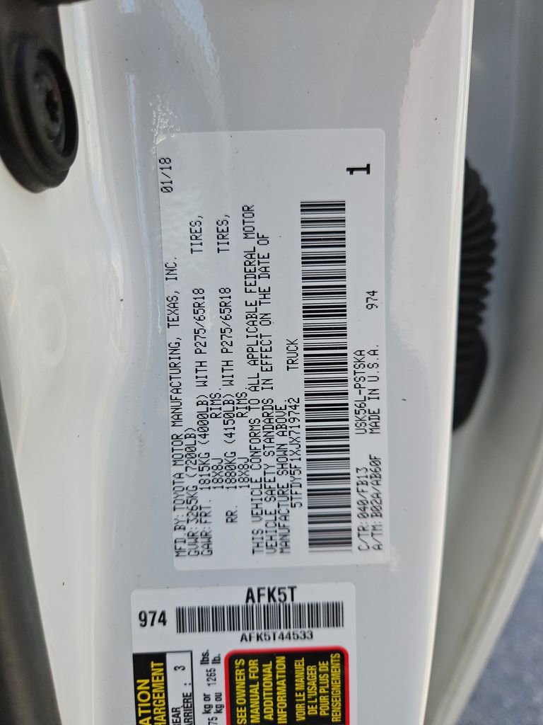 Used 2018 Toyota Tundra SR5 w/ TRD Off Road Package AWD/4WD image 29