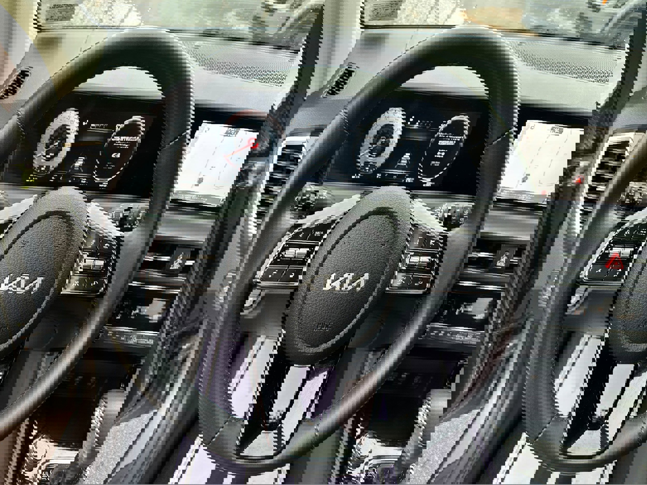 Used 2024 Kia Seltos S image 35