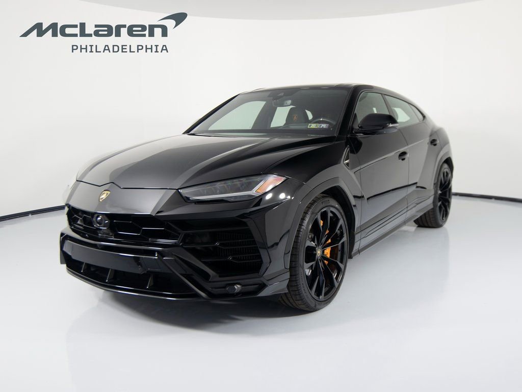 Used 2022 Lamborghini Urus image 1