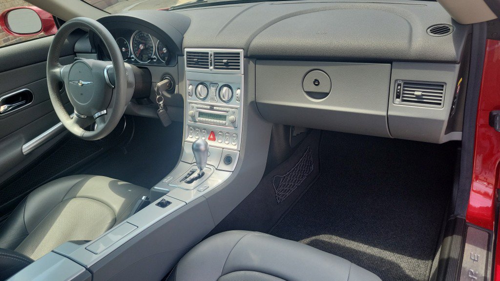 Used 2004 Chrysler Crossfire Coupe RWD image 14