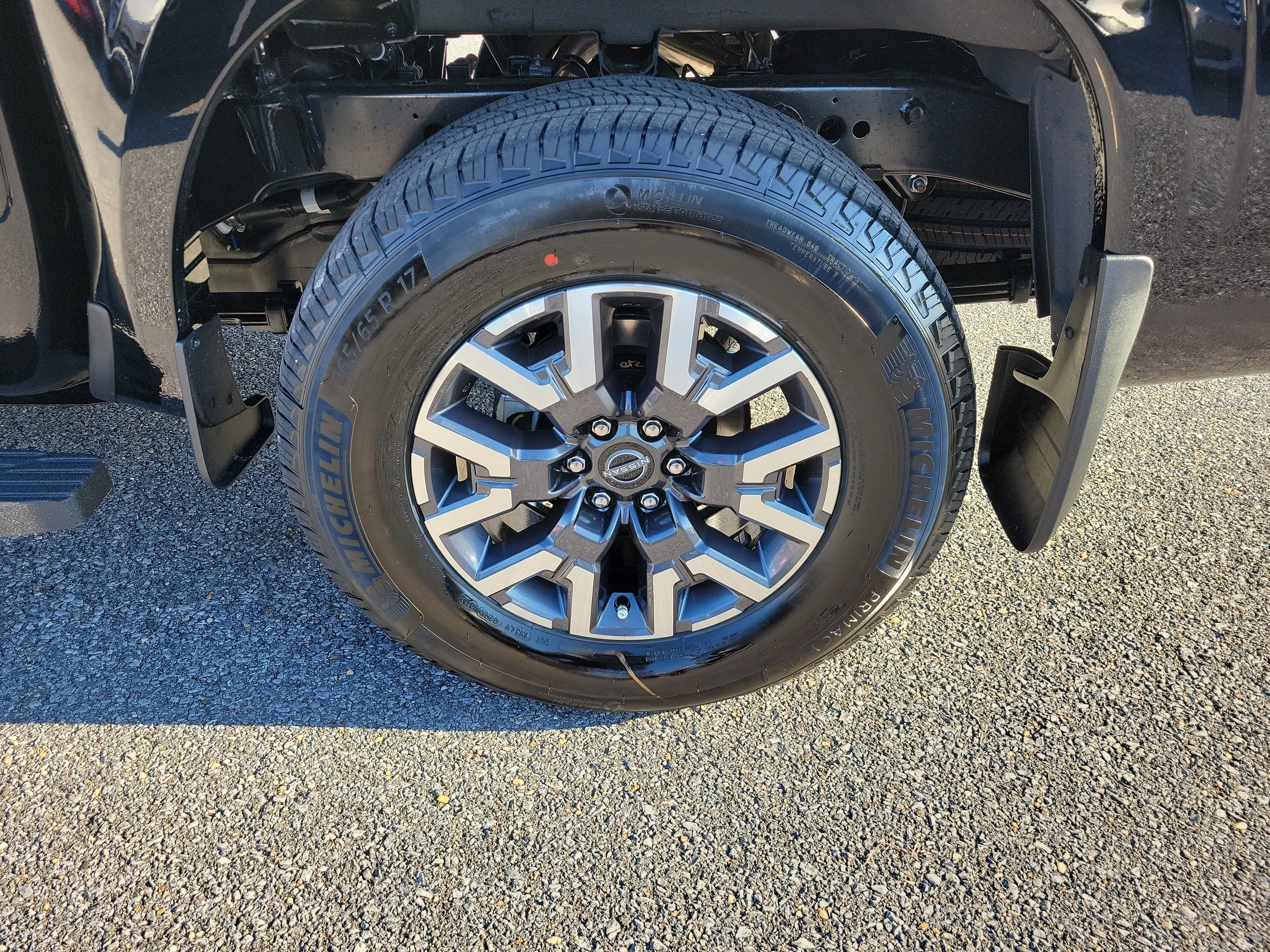 New 2026 Nissan Frontier SV w/ All-Weather Content Package AWD/4WD image 8