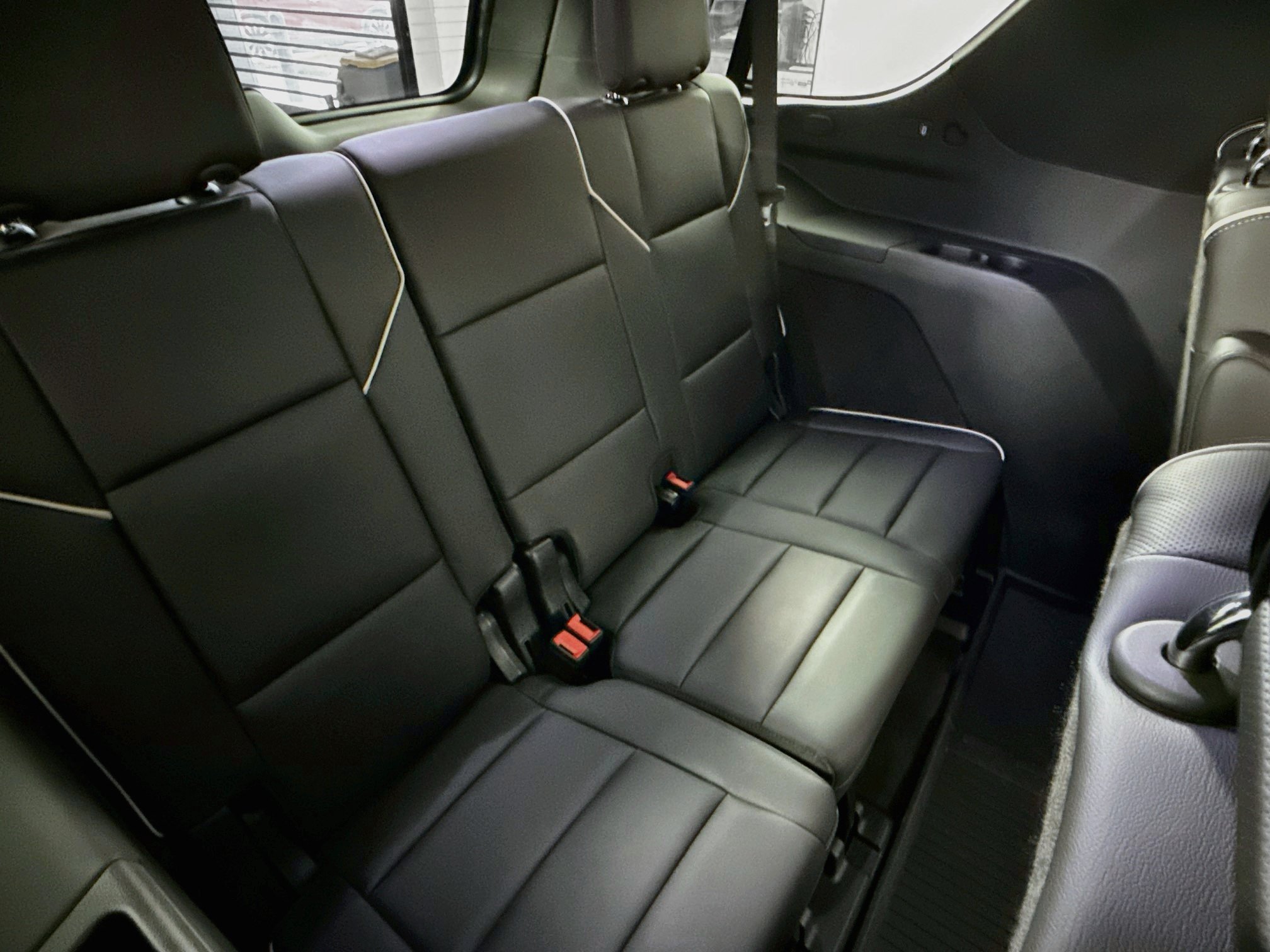 Used 2025 Cadillac Escalade Sport w/ Touring Package AWD/4WD image 27