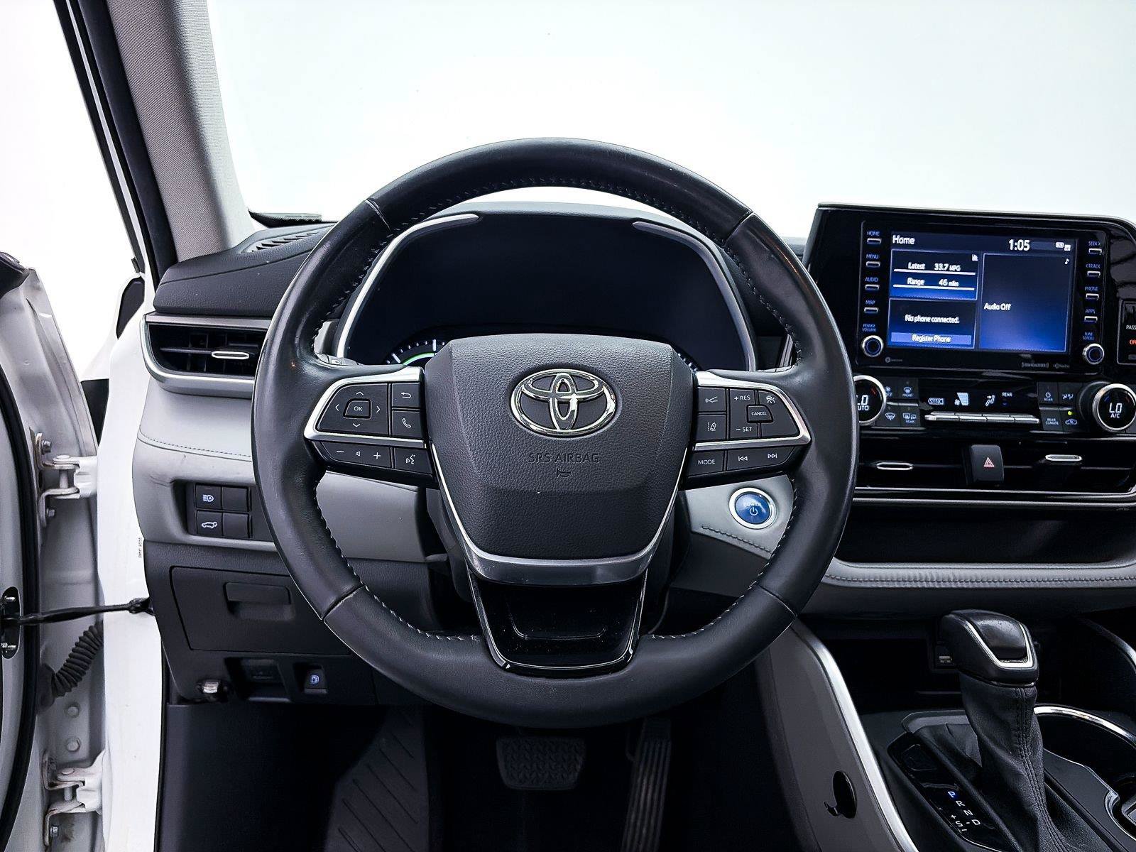 Used 2020 Toyota Highlander XLE AWD/4WD image 28