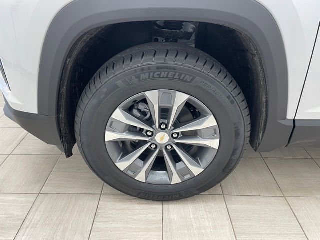 New 2026 Chevrolet Equinox LT w/ Convenience Package II image 7