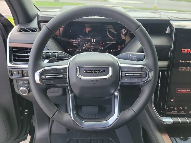 New 2026 GMC Yukon Denali AWD/4WD image 22
