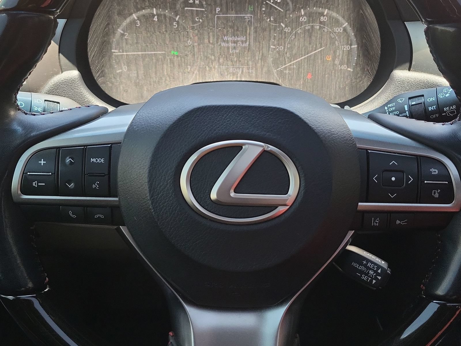 Used 2023 Lexus GX 460 Luxury w/ Accessory Package AWD/4WD image 11