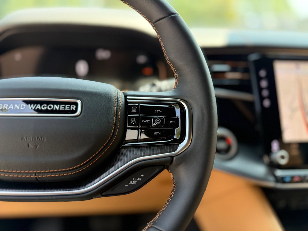 New 2026 Jeep Grand Wagoneer Summit AWD/4WD image 25